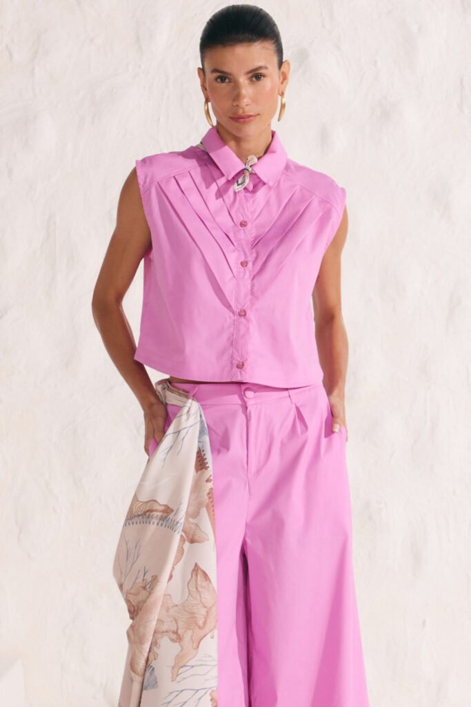 CAMISA CROPPED EM TRICOLINE COM ELASTANO LINZZI
